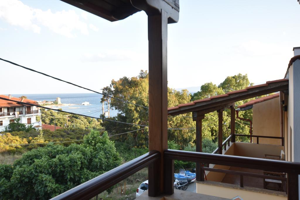 Pansion Fani Daire Ouranoupoli Dış mekan fotoğraf